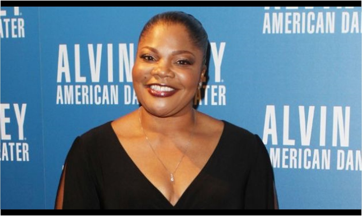 Mo'Nique Congratulates Tiffany Haddish on Her Netflix Deal The Humor Mill